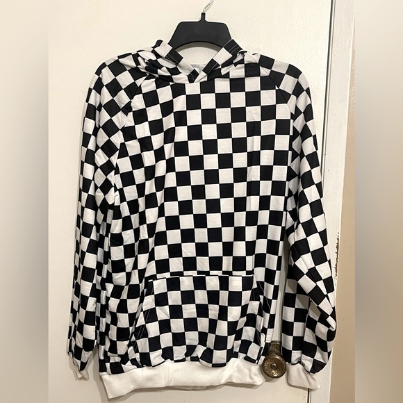 Black and white checkered hoodie - Picture 1 of 2